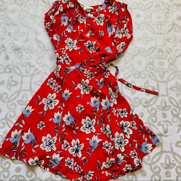 Yumi Kim Kennedy Hello Beautiful Wrap Dress - Picture 2 of 7